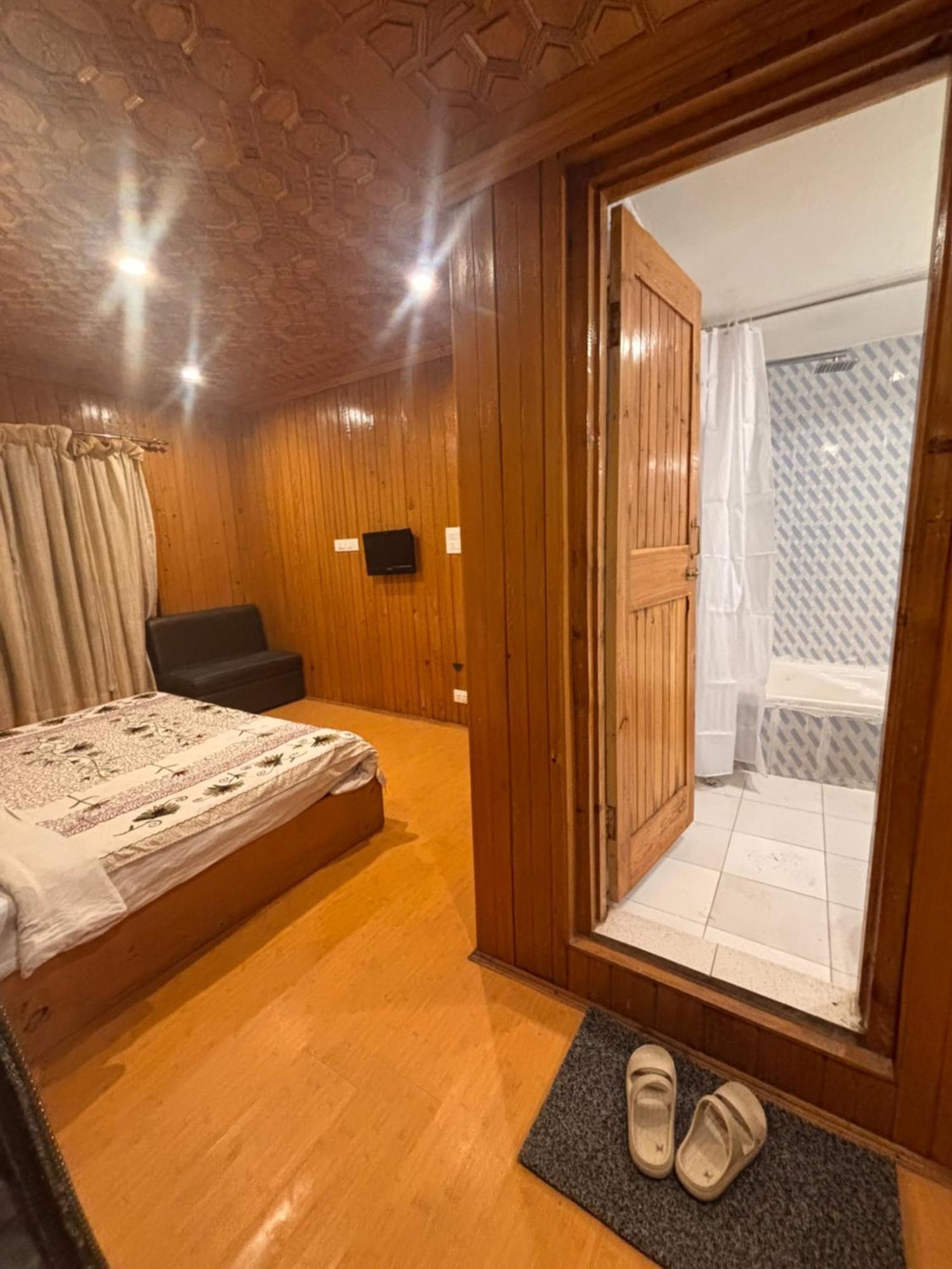 The Pinus Resort Pahalgām 外观 照片